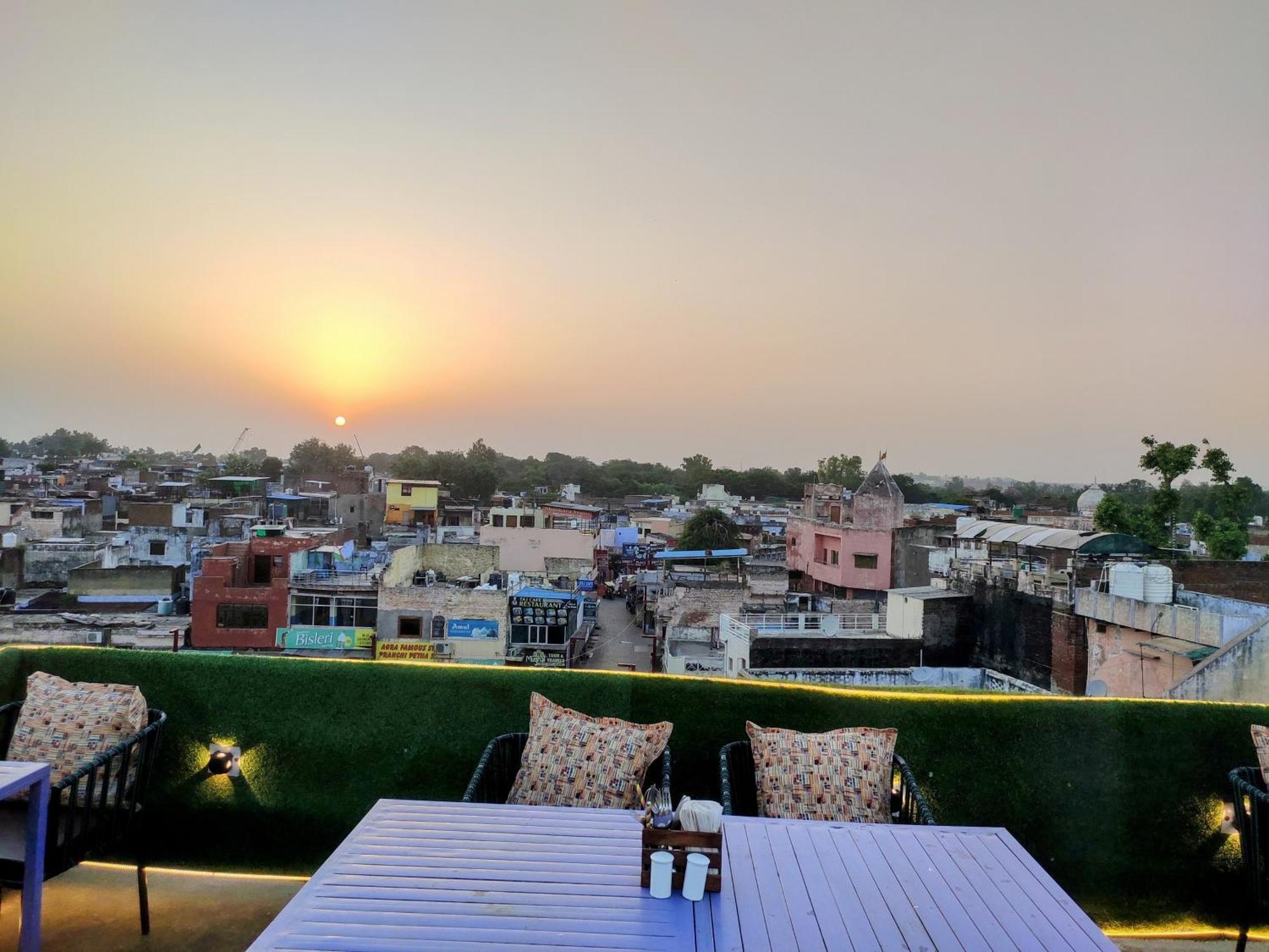 Zigzag Homestay Agra  Exterior foto